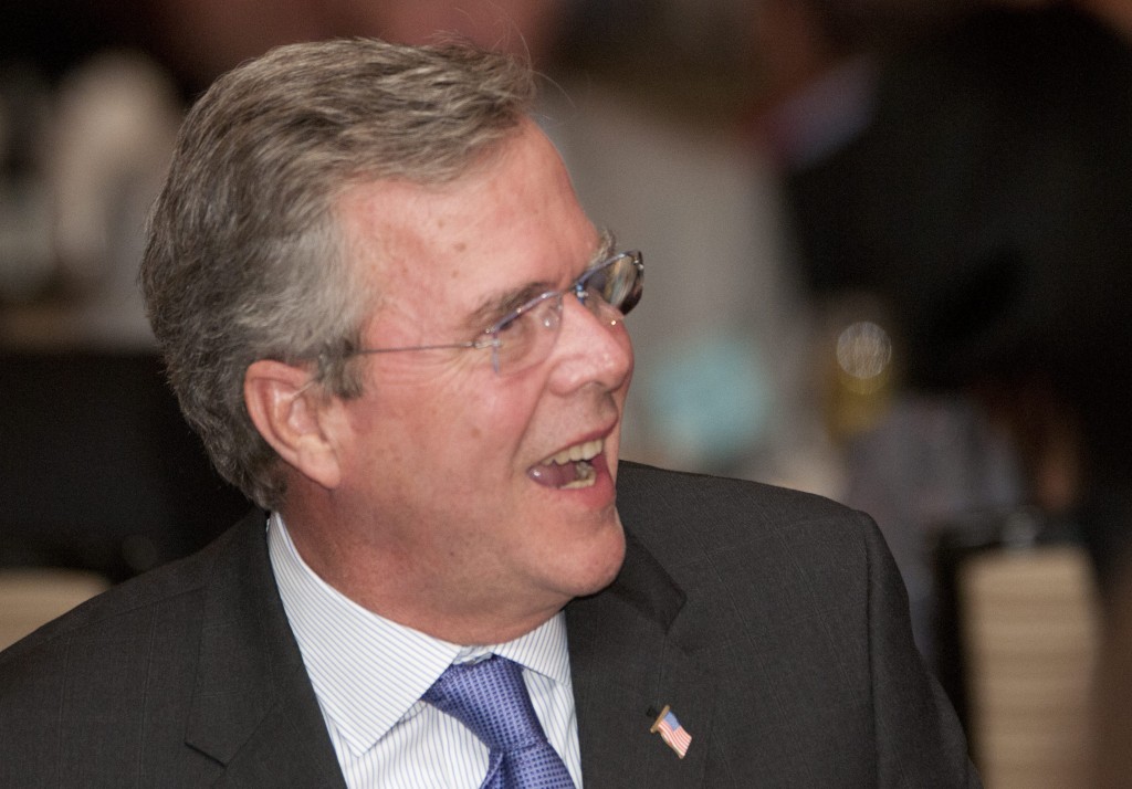 Candidatura de Jeb Bush recibe el apoyo de 11 congresistas por Florida