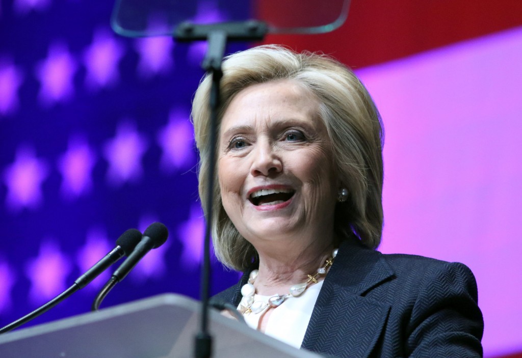 Hillary Clinton recauda 45 millones de dólares para su campaña