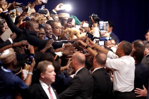 VIDEO: Aumenta la popularidad de Barack Obama tras convención