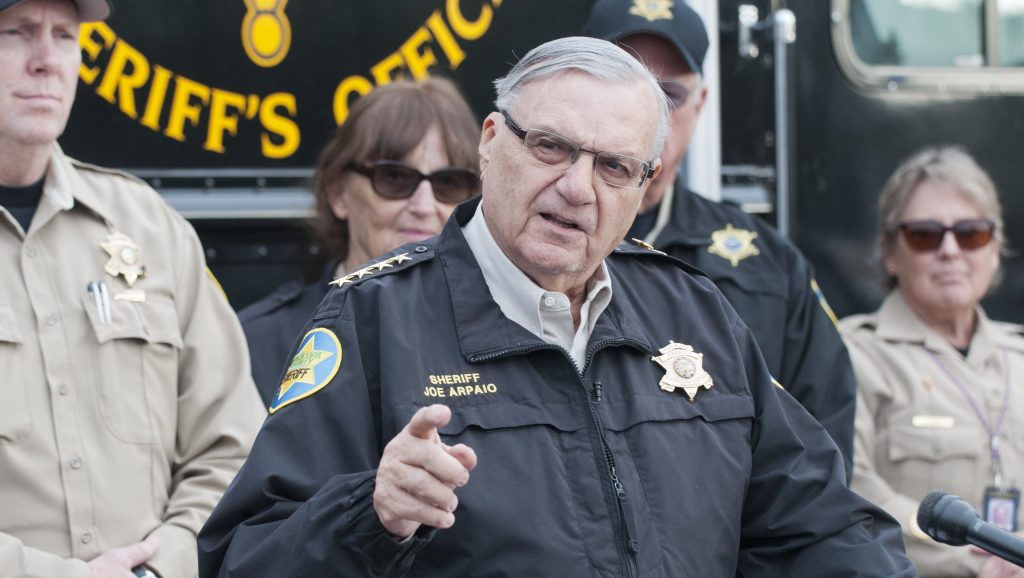 Arpaio quiere volver a ser sheriff de Maricopa