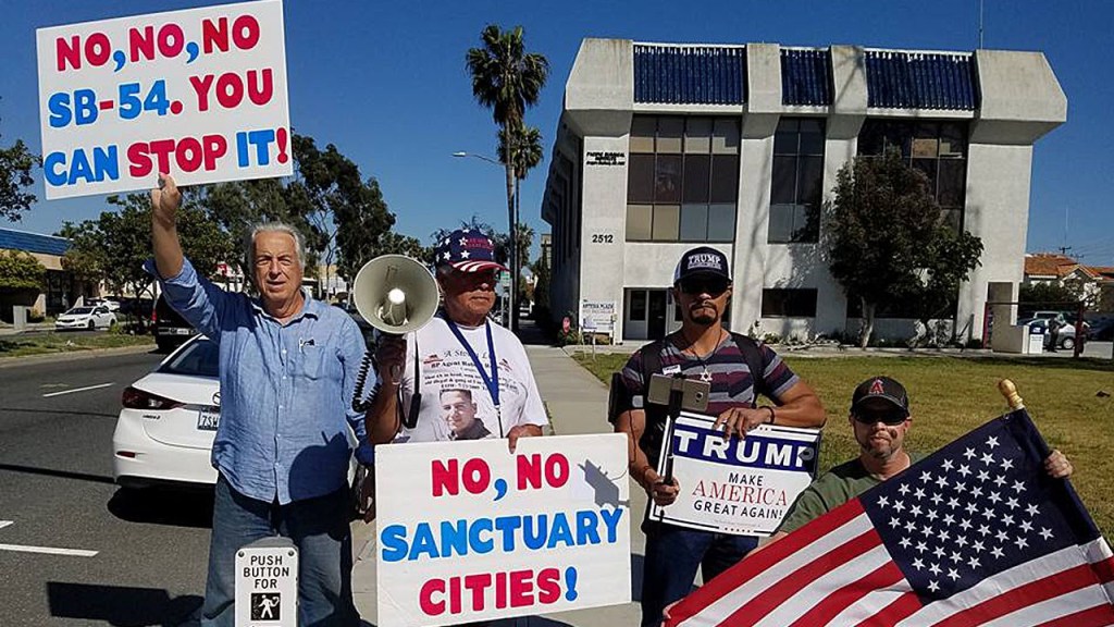 Pequeña ciudad de California no quiere ser santuario de inmigrantes