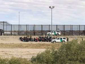 detenidos en El Paso, TX