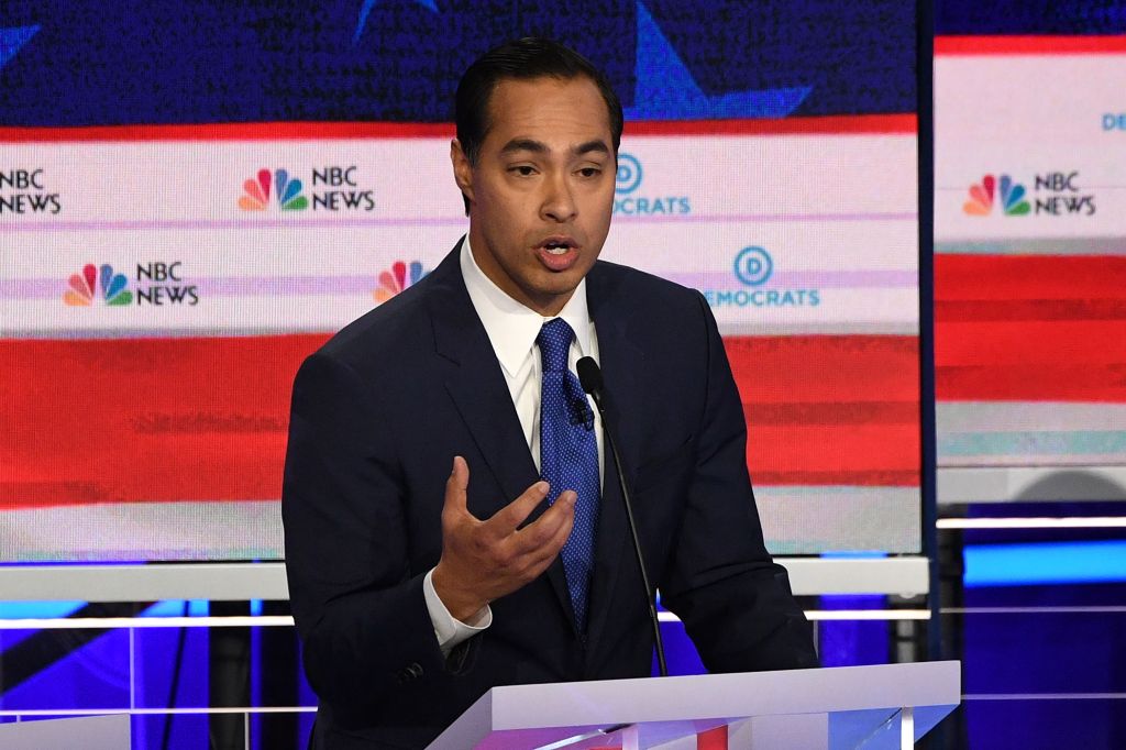 Julián Castro sobresale en primer debate presidencial demócrata