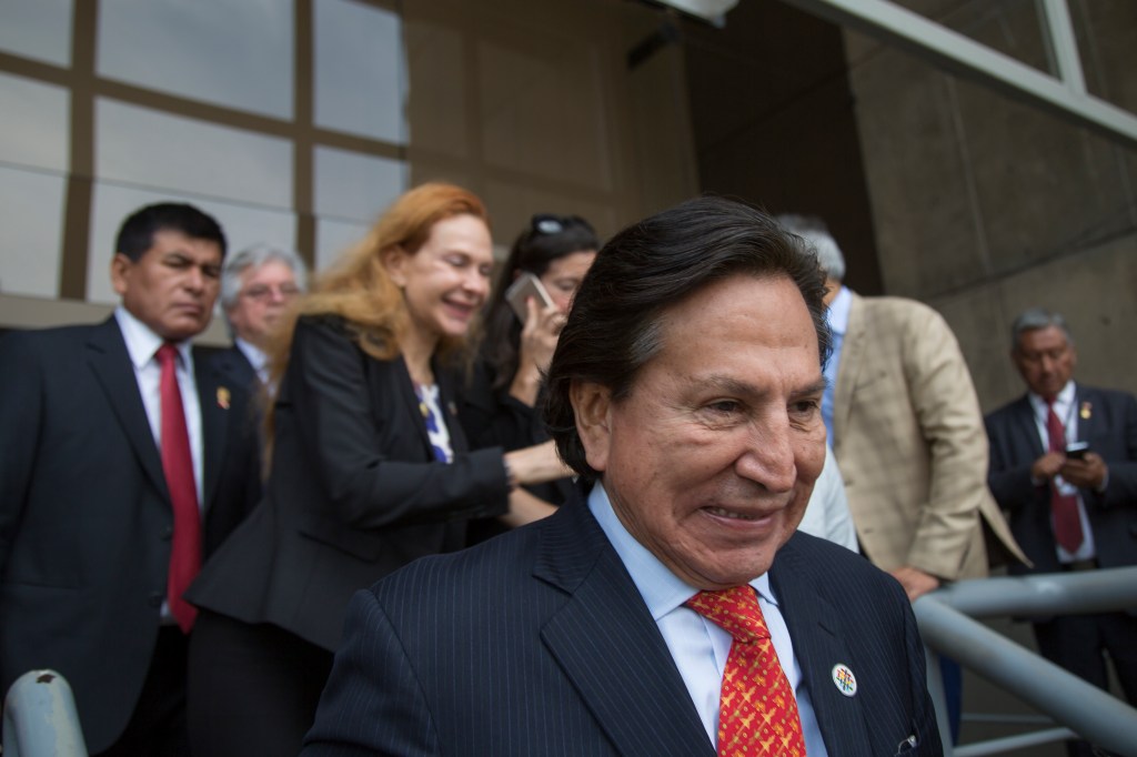 Detenido en EE.UU. Alejandro Toledo, expresidente de Perú