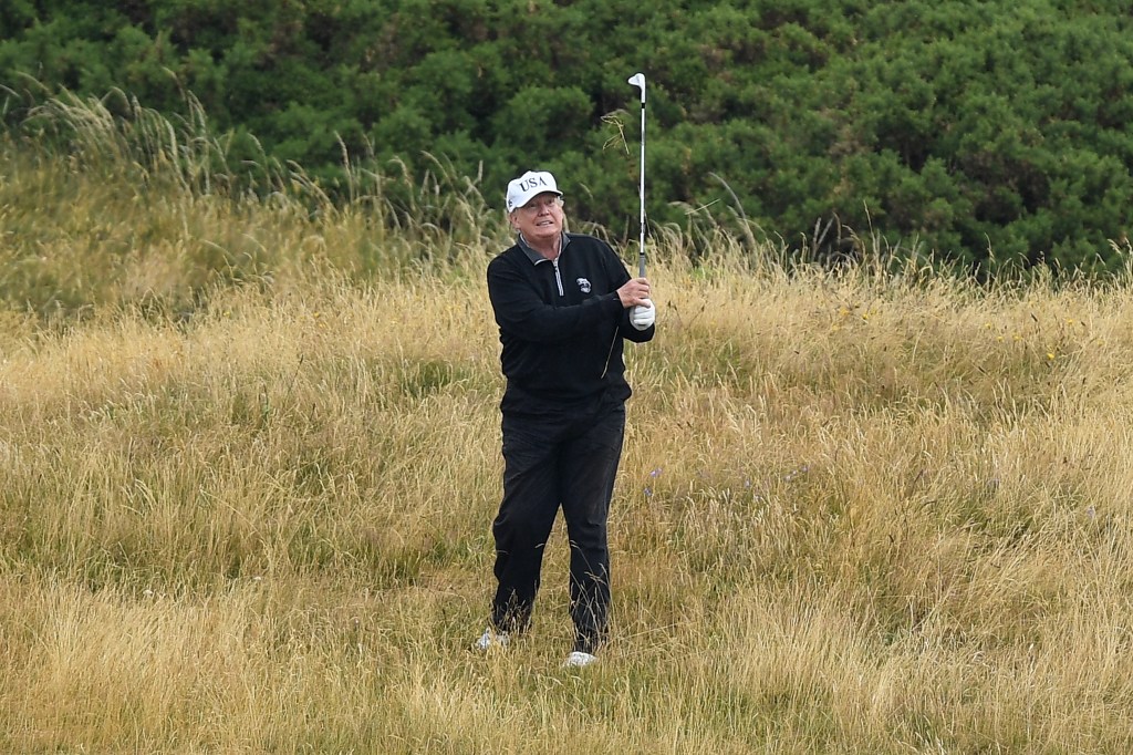 Ciudadanos pagarán más de $340 millones por viajes de golf de Trump