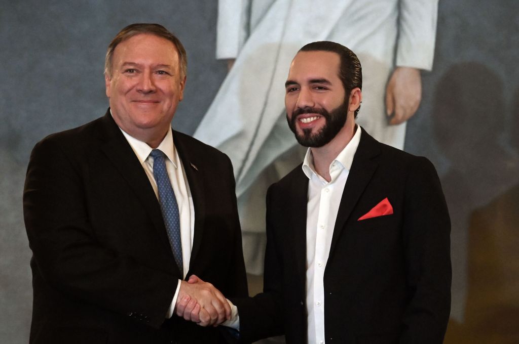 Cómo El Salvador logró la extensión del TPS para salvadoreños