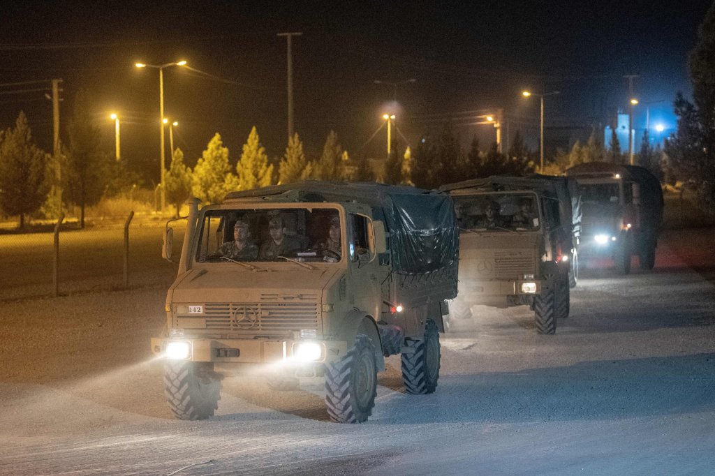 Turquía lanza ofensiva militar contra fuerzas kurdas en Siria