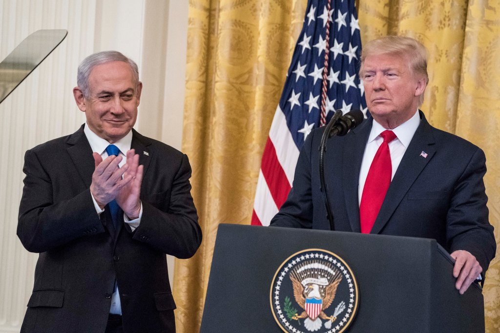Trump anuncia con Israel un plan de paz para Medio Oriente