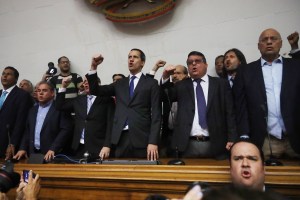 Juan Guaidó reclama el control de la Presidencia de la Asamblea Nacional de Venezuela
