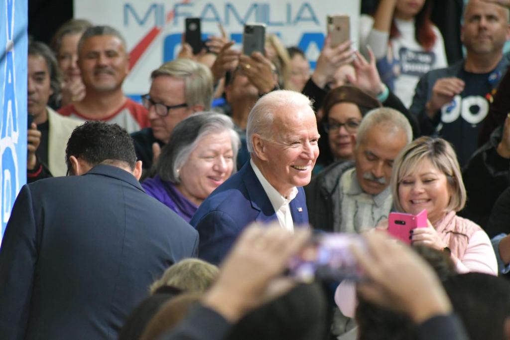 Precandidatos presidenciales demócratas se reunen en Las Vegas